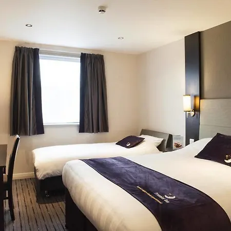 Отель Premier Premier South West 3*