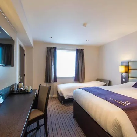 Отель Premier Premier South West
