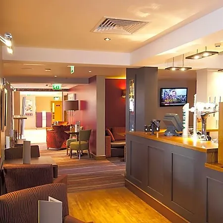 Premier South West Hotel 3*