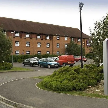 Premier York South West Hotel 3*