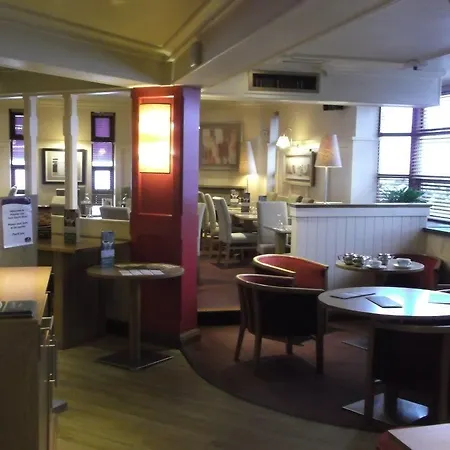 Premier Premier South West Otel York