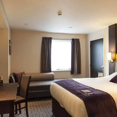Premier York South West Hotel