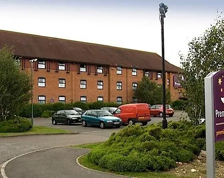 Premier South West Hotel 3*